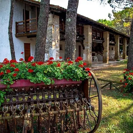 Belvedere Pineta Camping Village Grado شقة